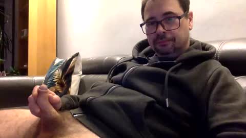 krzysztof1977 online show from March 24, 10:02 pm