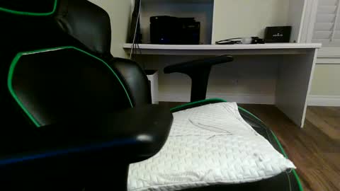 Kevin online show from January 2, 7:23 am