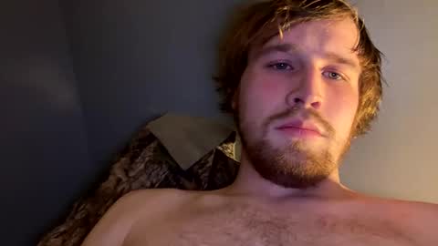 kylelovepussy69 online show from February 4, 8:17 pm