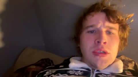 kylelovepussy69 online show from February 18, 12:17 pm