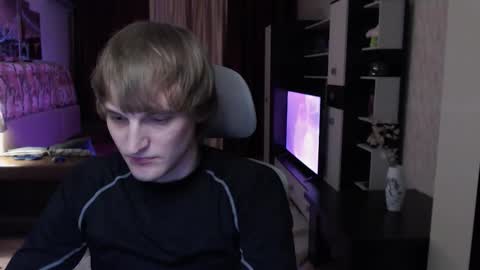 l1onkennedy online show from November 29, 9:17 pm