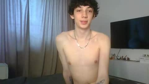 liam online show from March 5, 12:45 pm