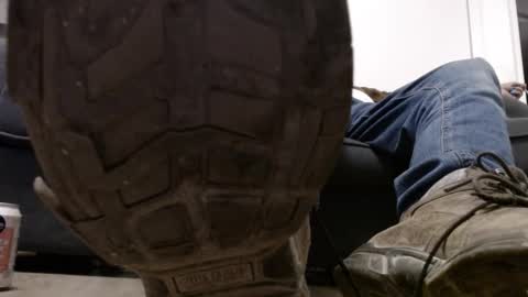 Snapshot of laidback_and_chill chatting on March 7, 6:24 am Rick online show from March 7, 6:24 am