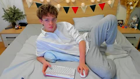 Fandi online show from January 24, 7:51 am