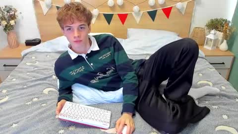 Fandi online show from March 8, 9:56 am