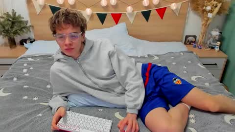 Fandi online show from January 22, 5:37 am