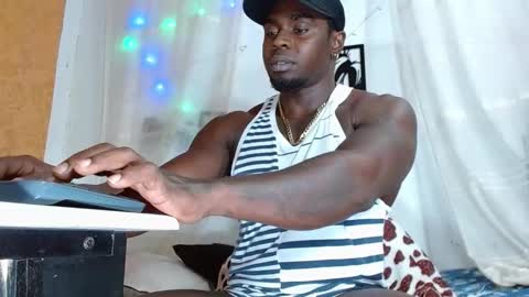 Largo eddy online show from December 22, 2:39 am