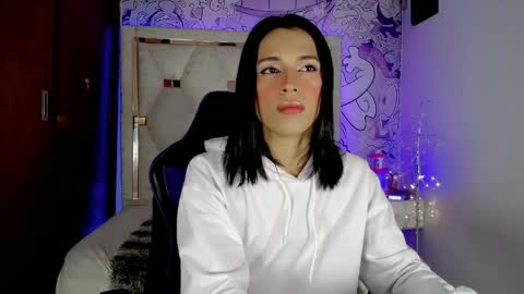 larry online show from April 15, 9:37 pm