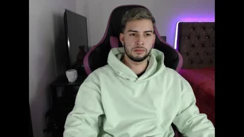 YOUR BABY online show from December 15, 10:04 pm