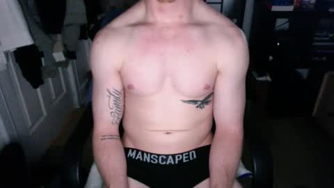 Snapshot of latepleasures chatting on March 5, 8:00 am latepleasures online show from March 5, 8:00 am