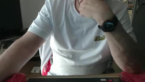 Andreas  Latexlover  online show from April 17, 11:13 am