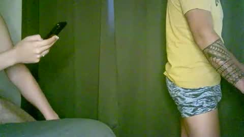 latingaycouple01 online show from March 5, 8:49 pm