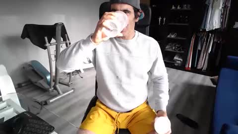 sam online show from November 9, 4:00 pm