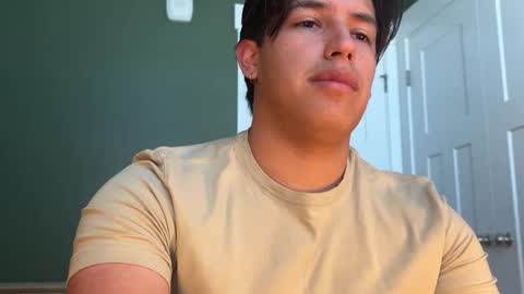 latino_hotcb1 online show from January 20, 4:45 pm