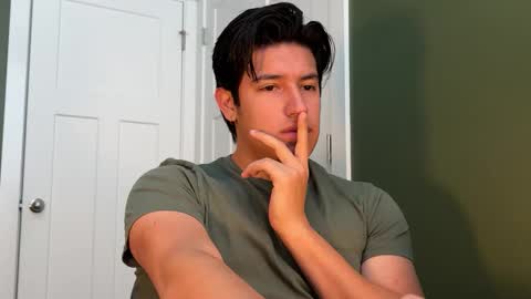 latino_hotcb1 online show from February 24, 4:58 pm