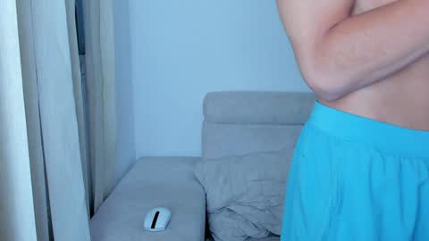 Laureent online show from February 9, 4:36 am