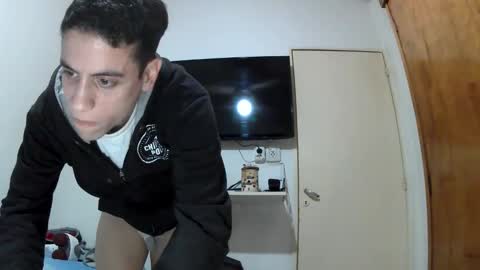 Lautaro online show from December 3, 6:57 am