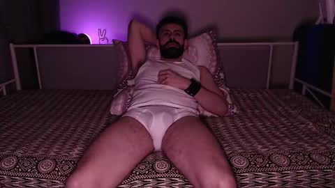 lavenderguy online show from February 10, 6:07 am