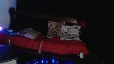 Laye19 online show from September 26, 3:04 am