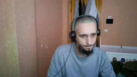 lefrenchiies online show from February 1, 2:38 pm