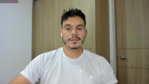 Alejandro online show from October 3, 1:32 am