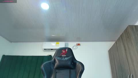  Lei  online show from January 9, 7:50 pm