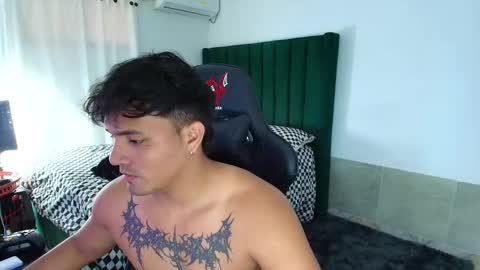  Lei  online show from January 31, 9:13 pm