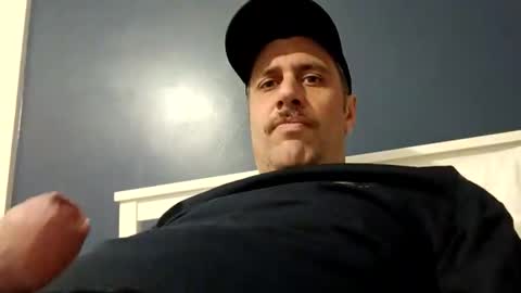 leightimmins001 online show from December 14, 6:15 pm