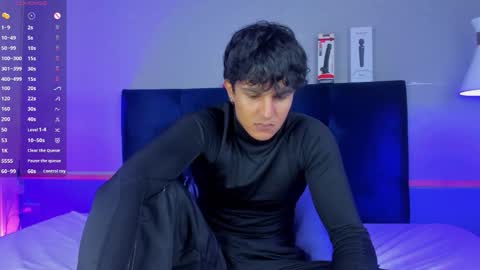 Leo online show from November 14, 4:37 am