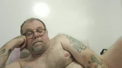 leocat713 online show from June 26, 2:04 am