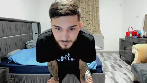 Leo online show from November 5, 11:51 pm