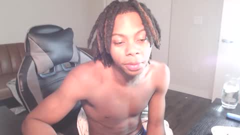 LeoMalonee online show from January 19, 7:36 am