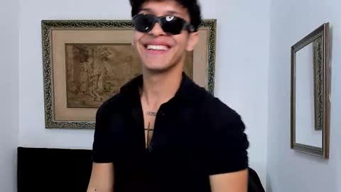 Leon Connor online show from October 6, 7:51 pm