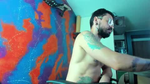 Len online show from October 6, 8:02 pm