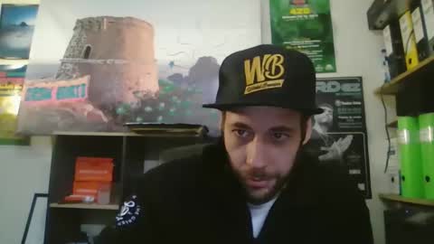 leonidascum online show from December 1, 10:40 am