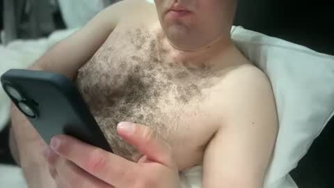 leoo699 online show from June 6, 10:05 pm