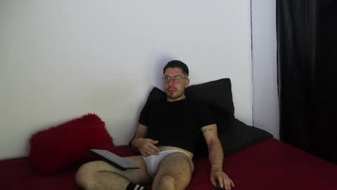 Torres online show from April 11, 3:57 am