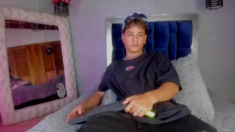 LevySteven online show from December 31, 8:04 am