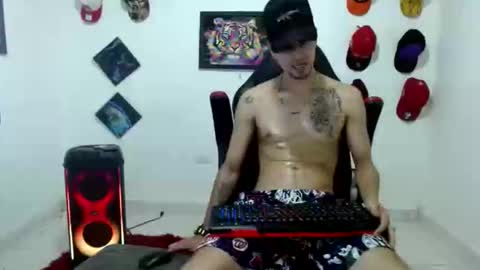 Andres online show from March 10, 11:33 pm