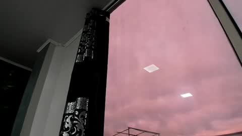 LIAM KLEIN online show from February 18, 11:44 am