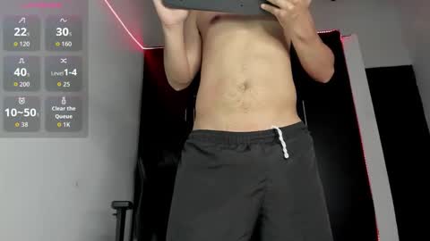 Liam online show from December 19, 9:23 pm