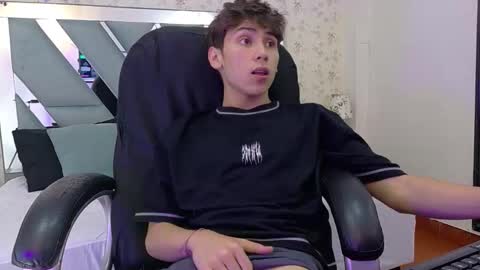 Liam Noxx online show from January 6, 12:36 am