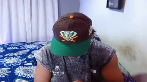 liam_pol_ online show from September 14, 11:29 pm