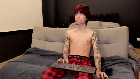 Liam online show from February 12, 8:42 am