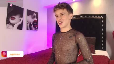 liam online show from November 7, 5:00 am