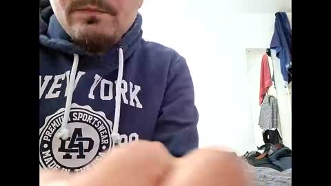 LiamCross online show from November 11, 9:14 am