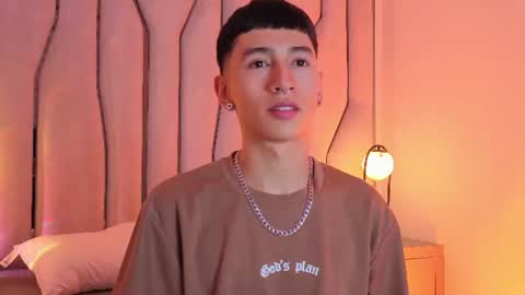 lian_cameron online show from June 30, 3:40 am