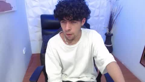 Lil Boy- online show from November 8, 7:00 am