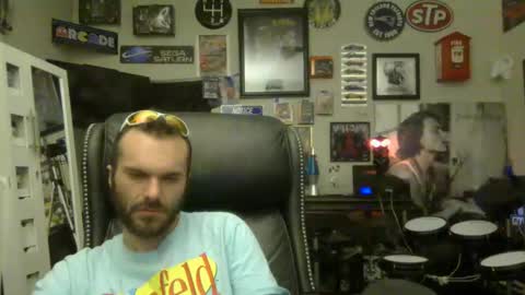 t online show from February 25, 7:20 am