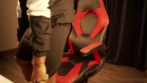 Dante online show from March 22, 10:20 am